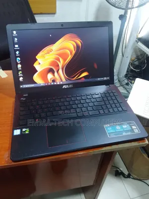 Laptop Asus VivoBook S550CA 8GB Intel Core i7 SSD 256GB
