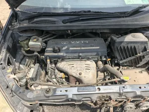 Toyota Avensis Verso 2.0 Petrol 2002 Black