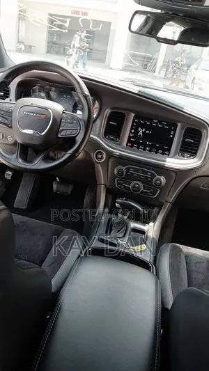 Dodge Charger 2022 Silver