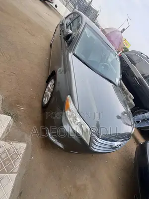 Toyota Avalon 2013 Green