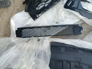 Bumper Grille Honda Hrv 2024