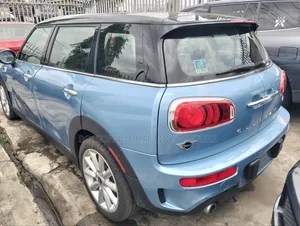 Mini Cooper 2017 Blue