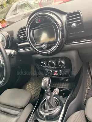 Mini Cooper 2017 Blue