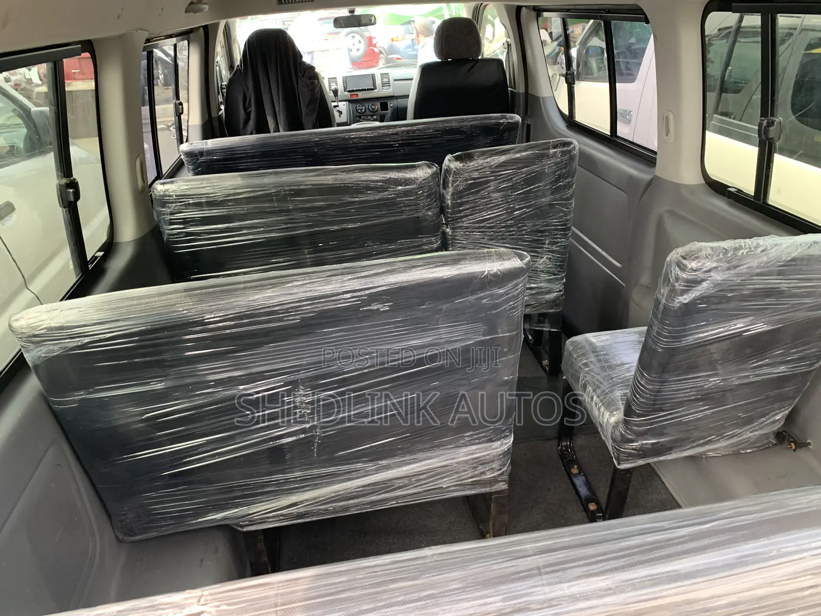 Toyota HiAce 2012 White
