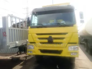 CNHTC Howo -Howo Tipper Yellow 2015