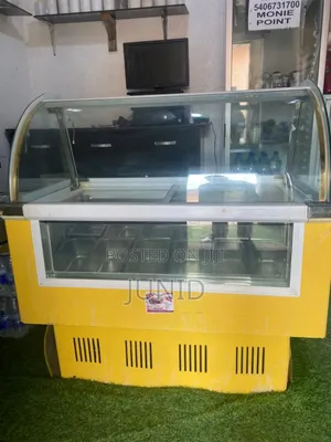 12 Pan Gelato Ice Cream Display Cabinet