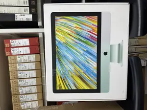 New Desktop Computer Apple iMac M1 16GB Apple M2 SSD 256GB