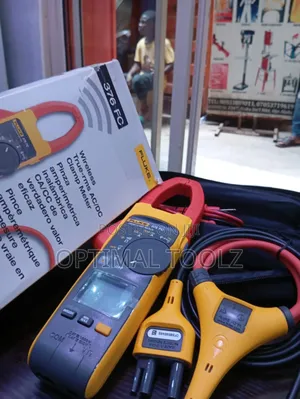 Fluke 376 True RMS Acdc Clamp Meter With Iflex, Large Backlit Display