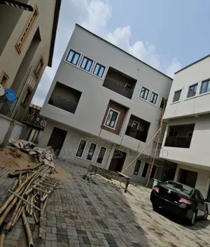4bdrm Duplex in Gbagada for sale