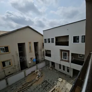 4bdrm Duplex in Gbagada for sale