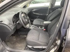 Toyota Corolla 2008 Gray