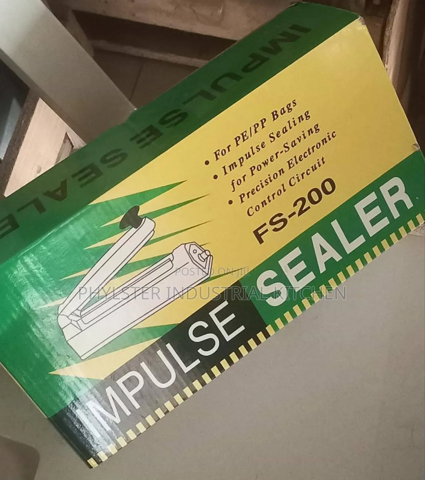 Model 400 Impulse Sealing Machine