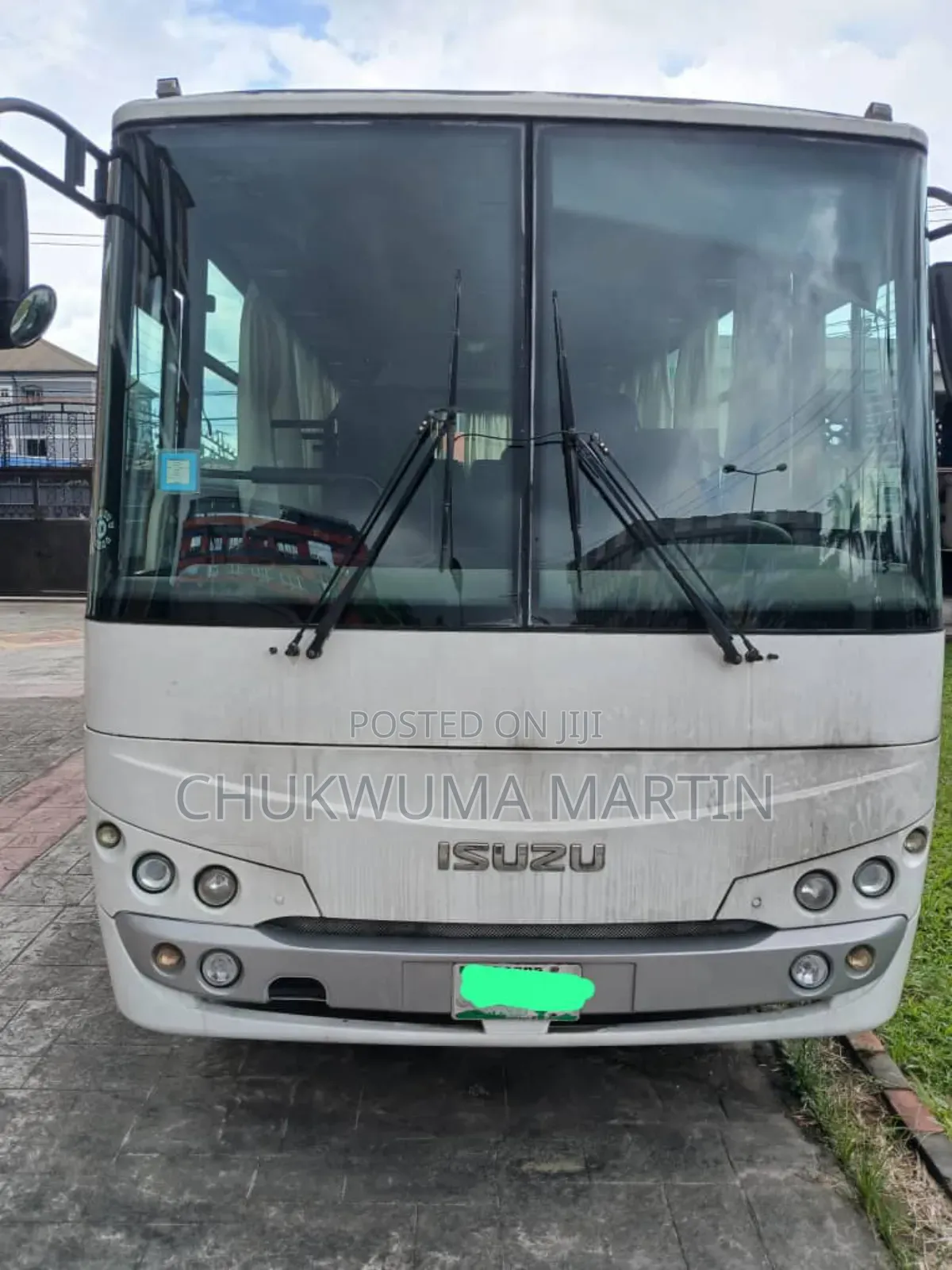 Isuzu Executive Bus 2018 White