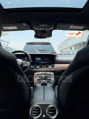 Mercedes-Benz E300 2019 Silver
