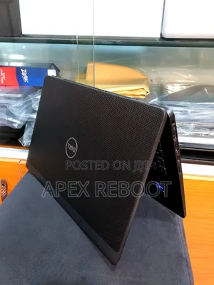 Laptop Dell Latitude 7420 16GB Intel Core I5 SSD 512GB