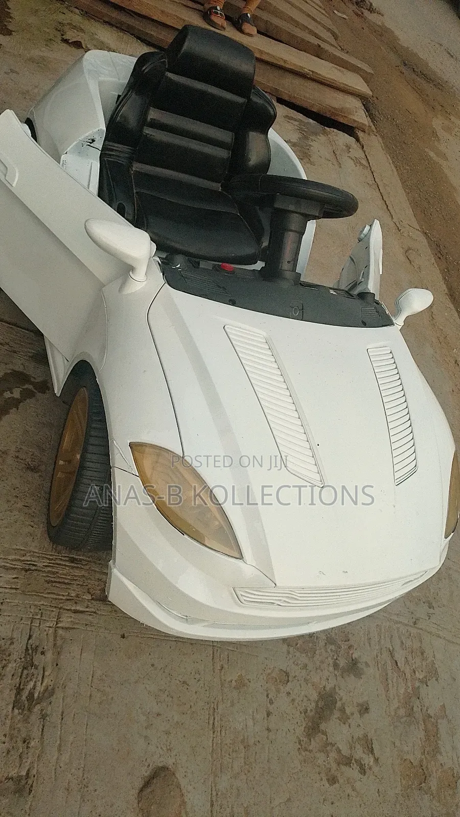 Automatic Children Cars Available