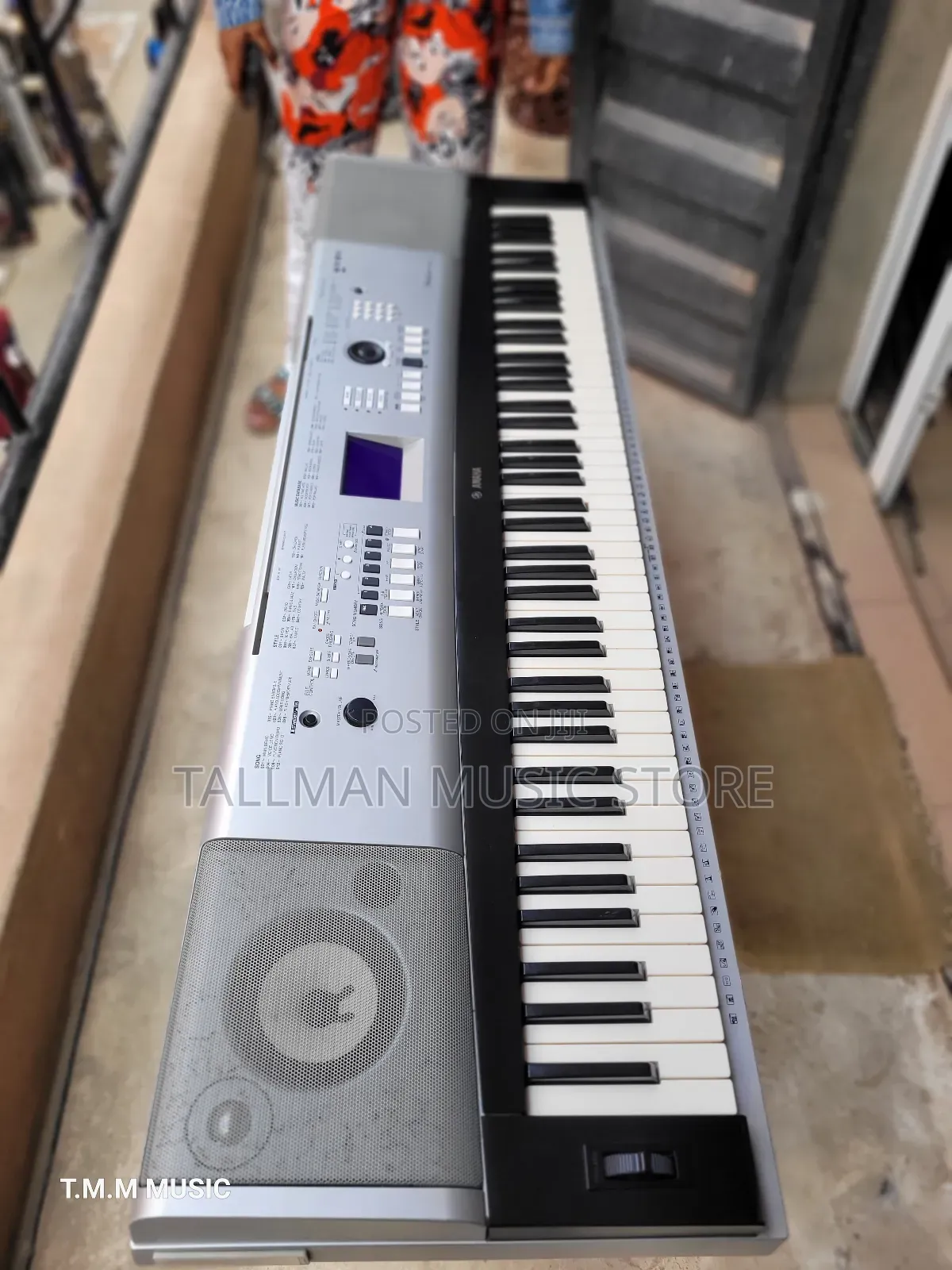 Yamaha DGX 530