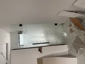 Hindge Door With 10mm Glass and Other Accessories
