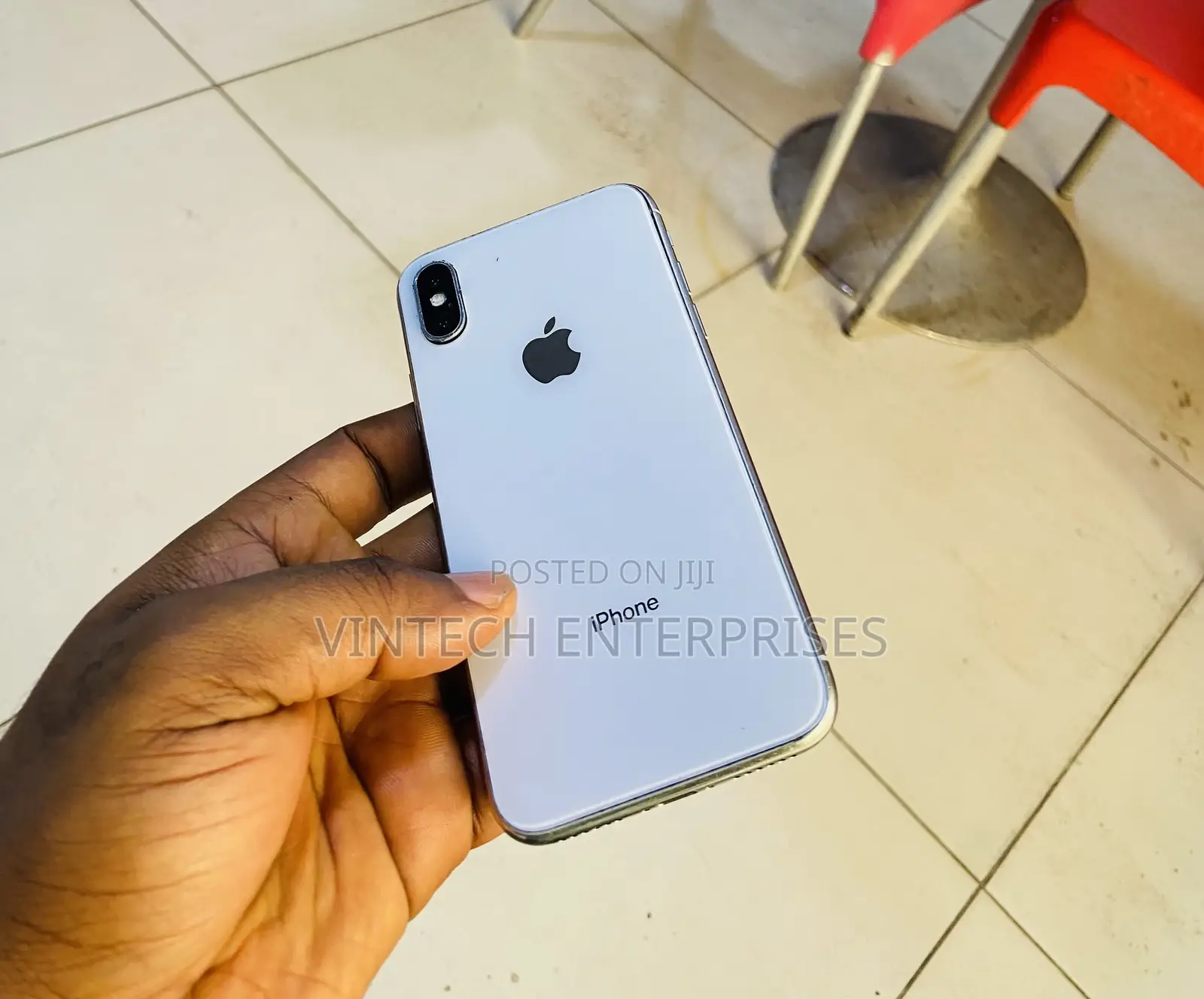 Apple iPhone X 64 GB White