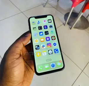 Apple iPhone X 64 GB White