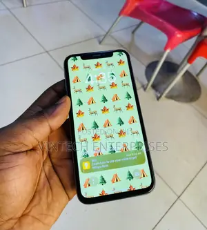 Apple iPhone X 64 GB White