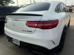 Mercedes-Benz GLE-Class 2018 White