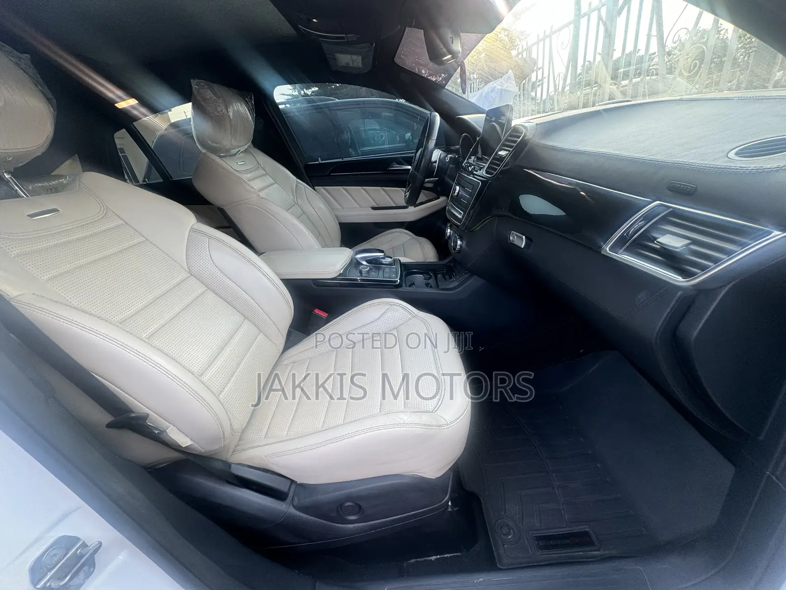 Mercedes-Benz GLE-Class 2018 White