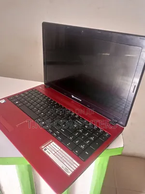 Laptop Packard Bell EasyNote TK37 4GB Intel Pentium HDD 320GB