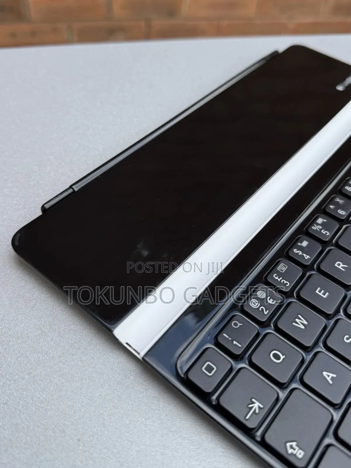 Logitech Bluetooth Ultra Thin Rechargeable Keyboard For iPad 2 3 4