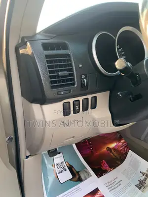 Toyota 4-Runner Limited 2008 Gold