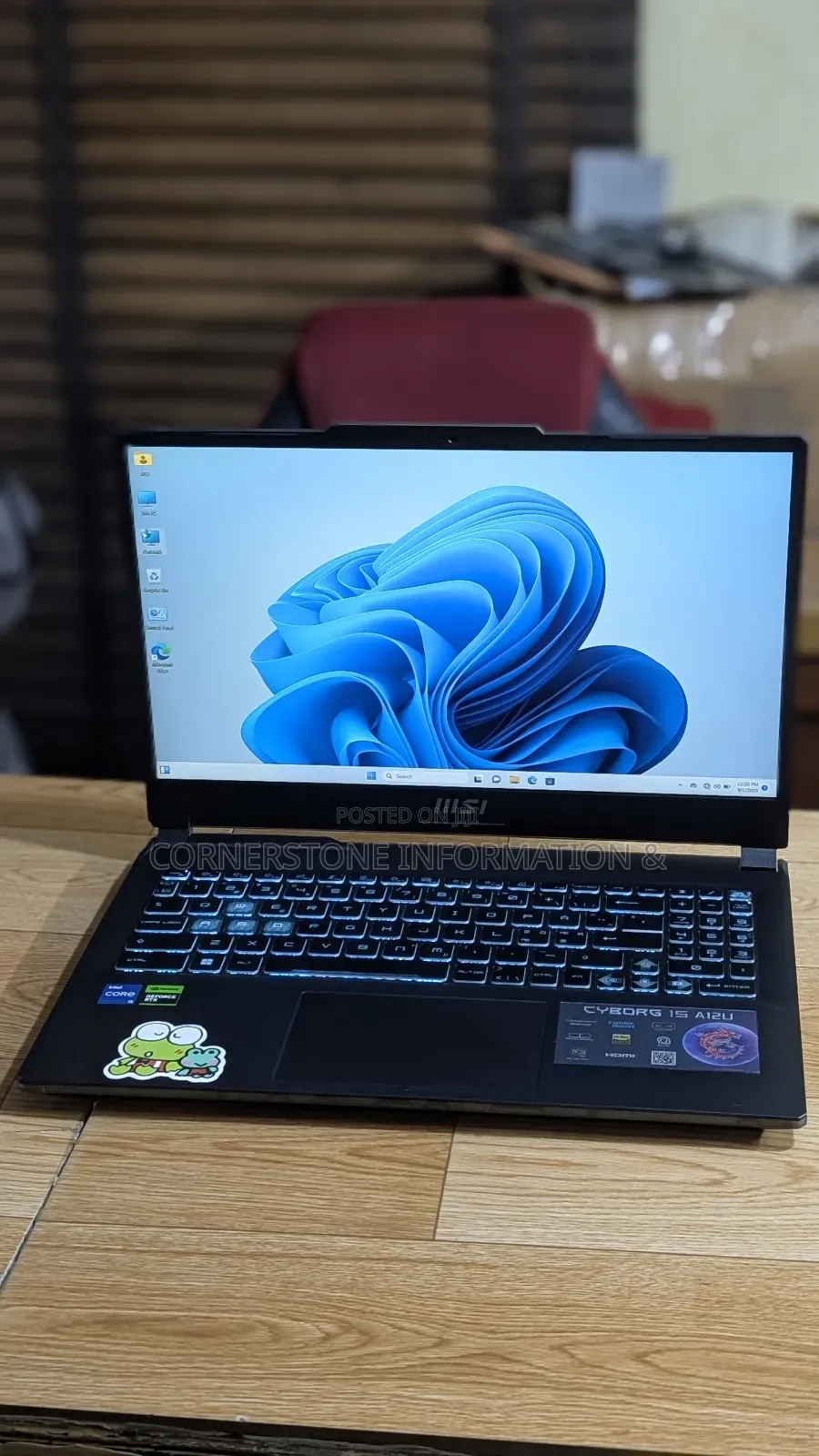 Laptop MSI Cyborg 15 8GB Intel Core i5 SSD 512GB