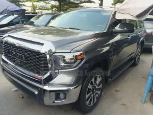 Toyota Sequoia Limited 4x4 2018 Gray