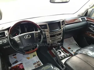 Lexus LX 2015 Gray