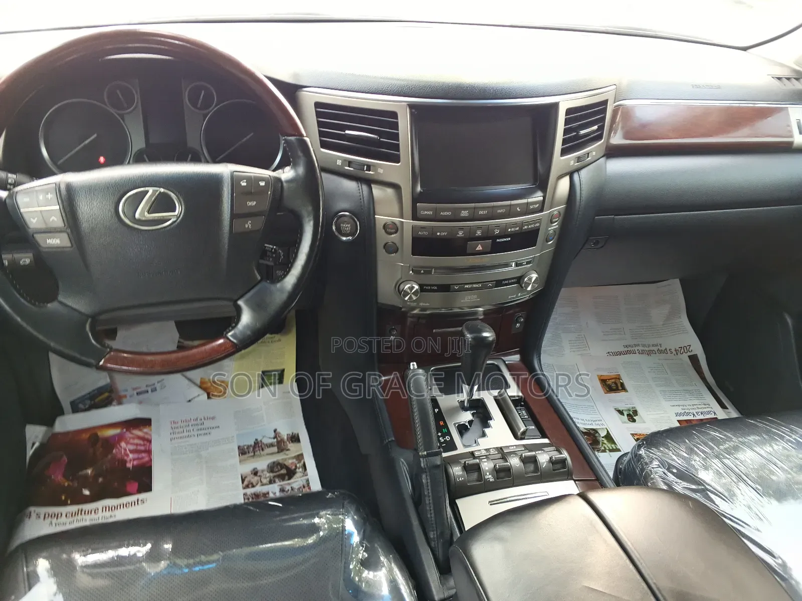 Lexus LX 2015 Gray