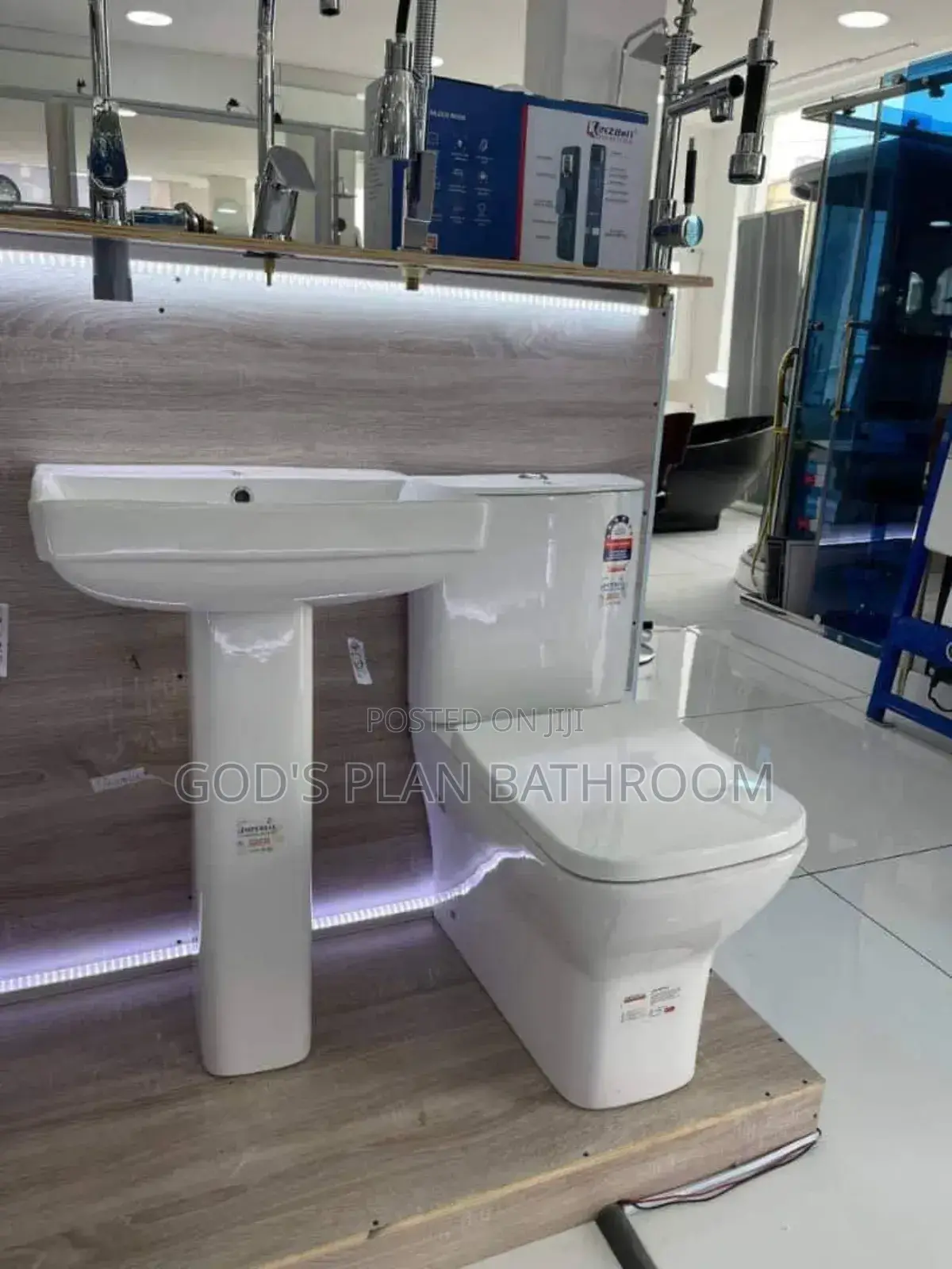 Complete Watercloset