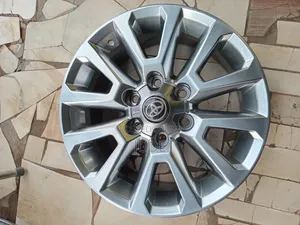 17-Inch Toyota Prado Dubai Standard
