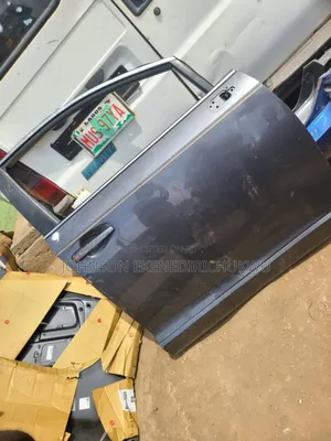 Toyota Venza Door 2015