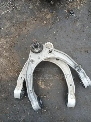 Lower Arm and Upper Arms Porsche Cayenne, Touareg and Audi Q7 Tokunbo