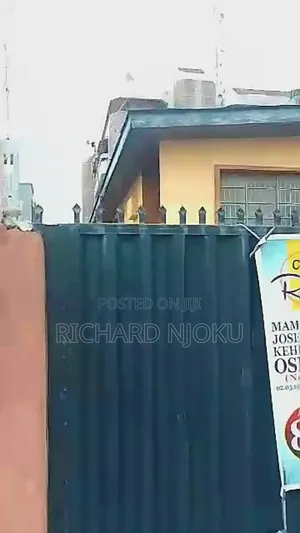 7bdrm Duplex in Ikeja for sale