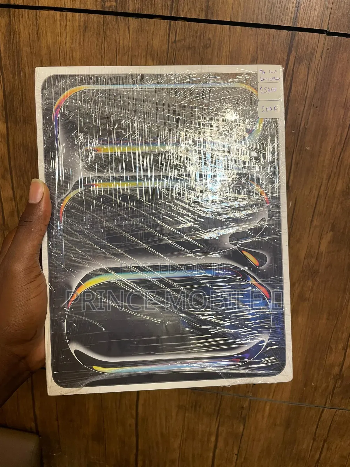 New Apple iPad Pro 13 (2024) 256 GB Black