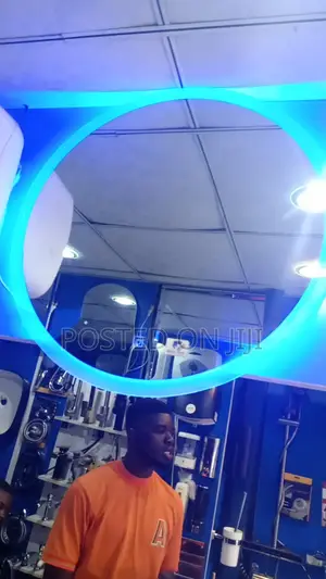 3 Led Light Bathroom Mirror Round Shape