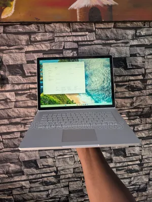 Laptop Microsoft Surface Book 2 16GB Intel Core i7 SSD 256GB
