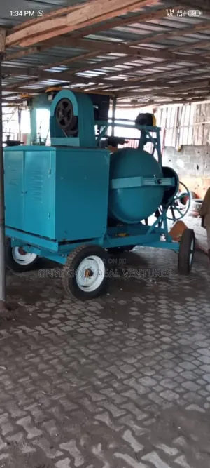 560l Litres of Diesel Engine Concrete Mixer With Hoist