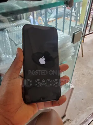 Apple iPhone XS Max 64 GB Gold