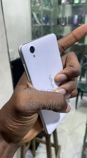 Vivo Y31 8 GB White