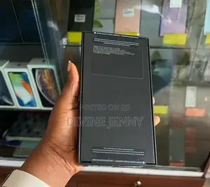 New Samsung Galaxy S23 Ultra 512 GB Green