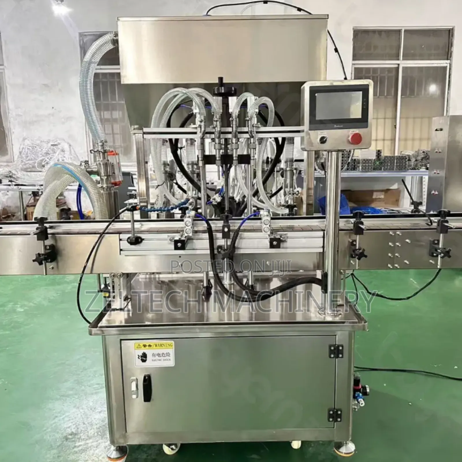4 Nozzle Filling Liquid Machine