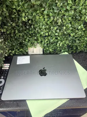 Laptop Apple MacBook Pro 2021 M1 16GB Apple M1 Pro SSD 1T