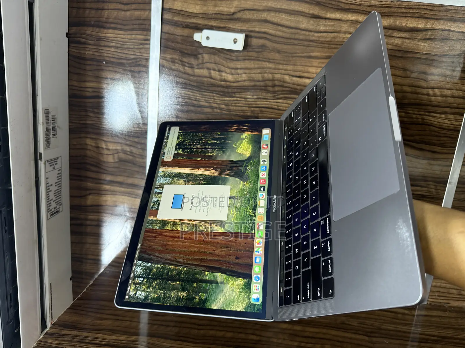 Laptop Apple MacBook Pro 2018 16GB Intel Core I7 SSD 512GB