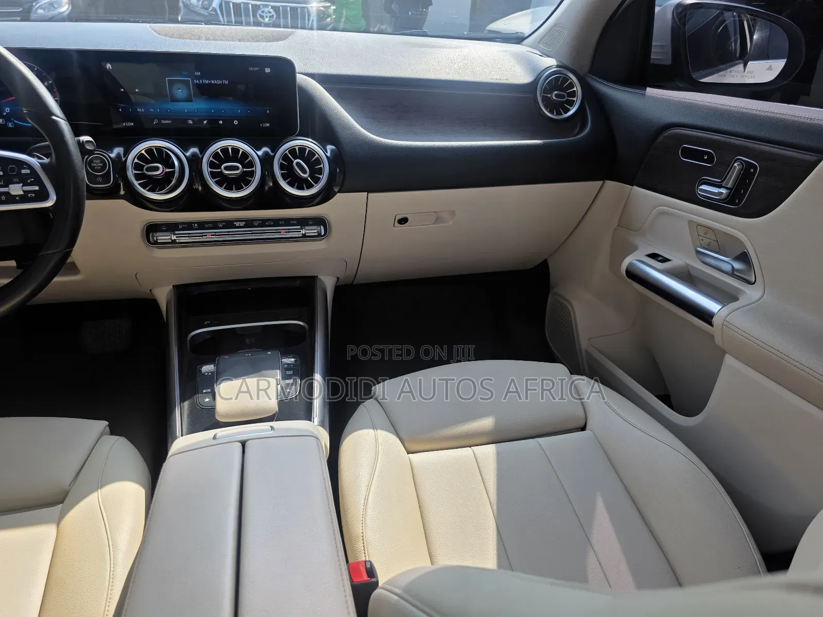 Mercedes-Benz GLA 250 2021 White